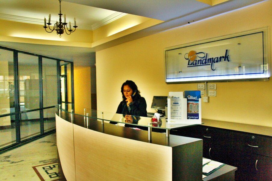 Landmark Kathmandu Bagian luar foto
